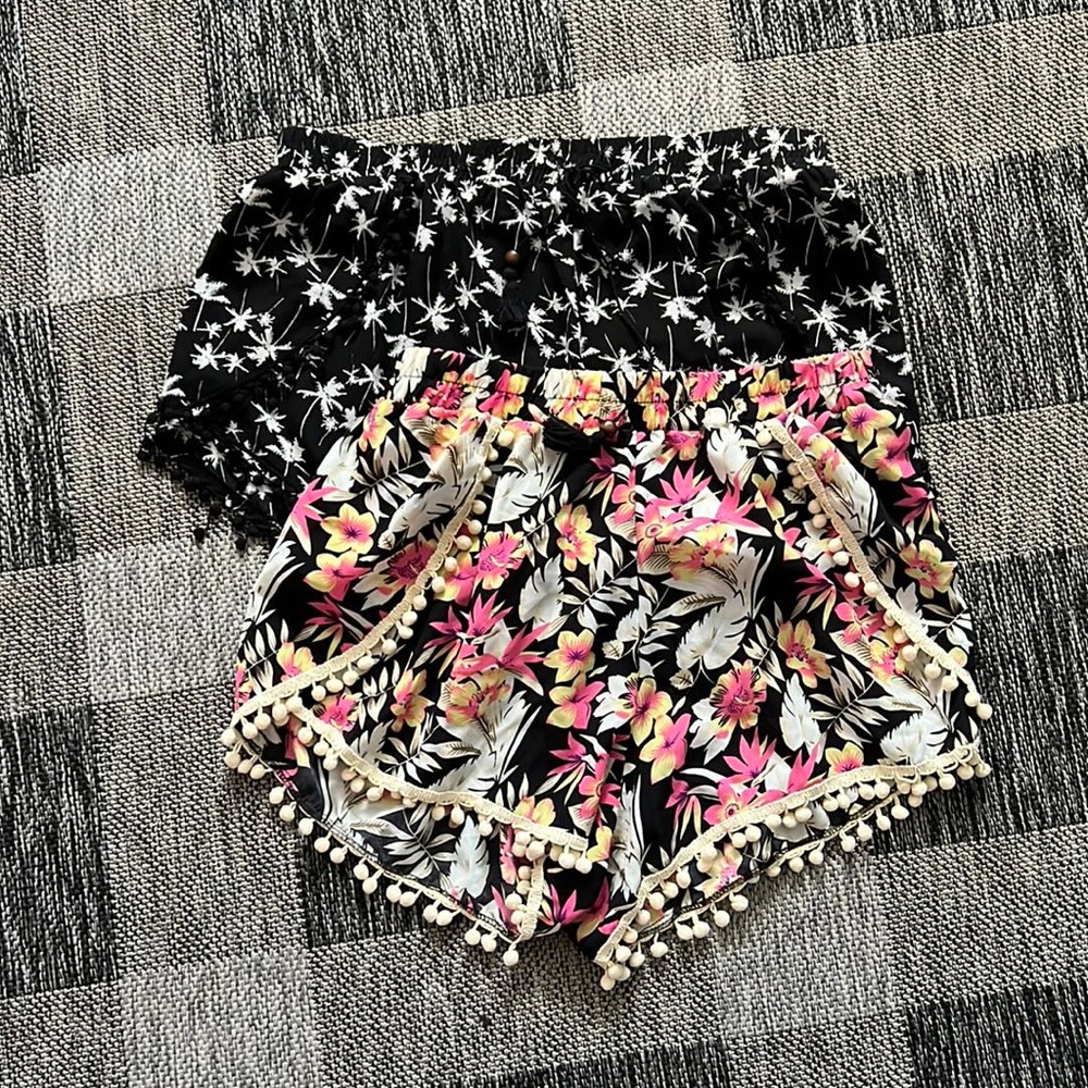 Festival shorts Boho Pom poms